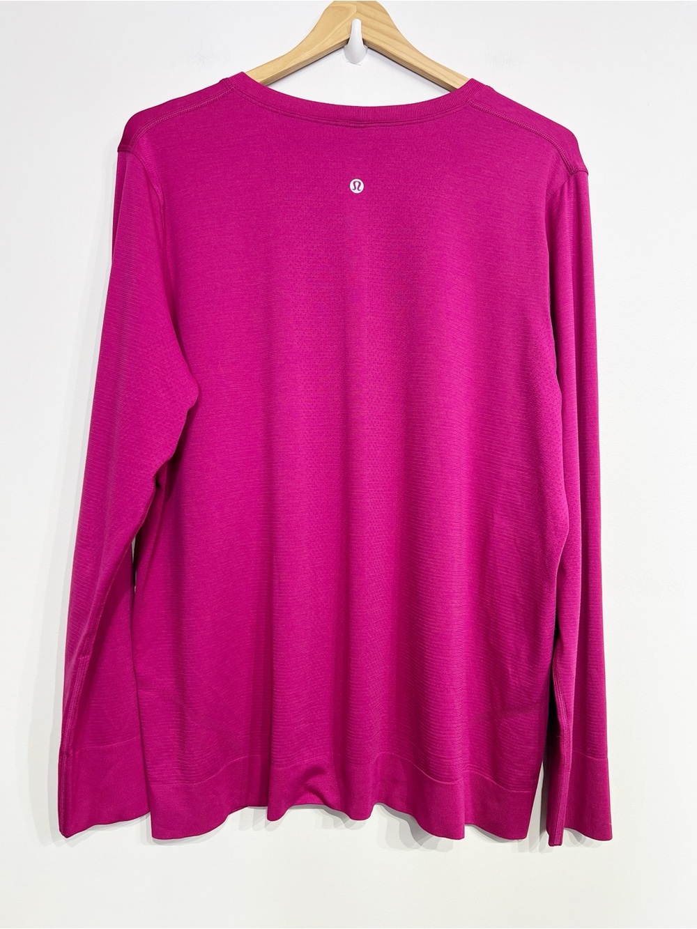 Lululemon Swiftly Relaxed Long-Sleeve Shirt Ripened Raspberry - Picture 2 of 8